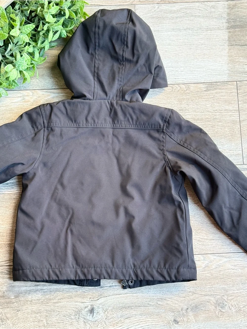 Children's Hooded Puffer Coat in Black